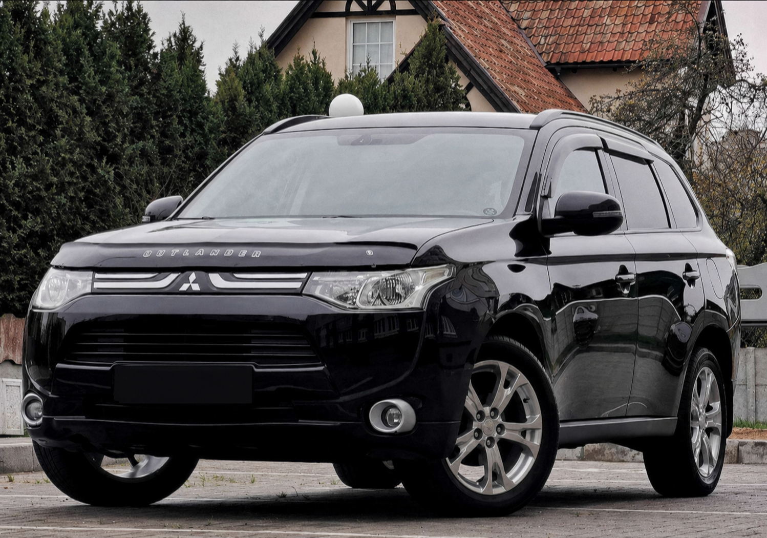 Mitsubishi Outlander 4WD — экскурсии Калининград